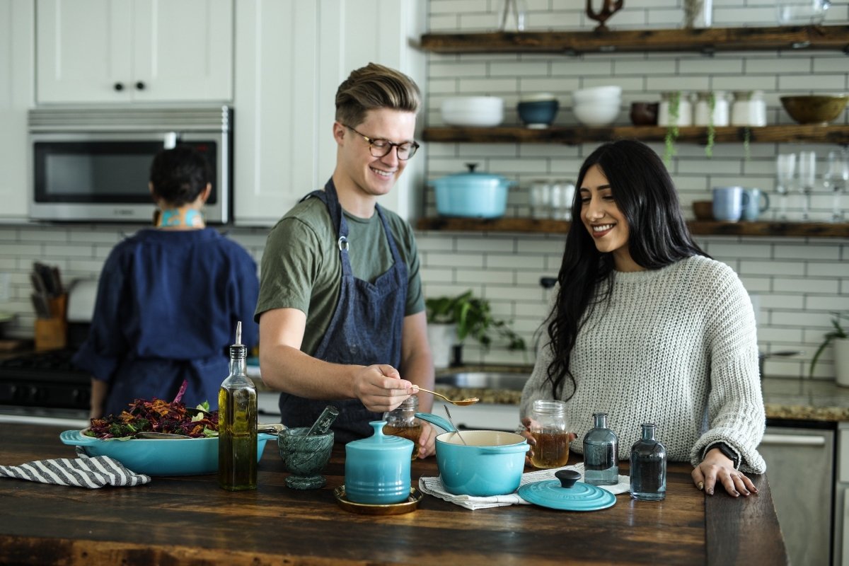 The 10 Best Hobbies to Strengthen Your Relationship - CoupleGifts.com