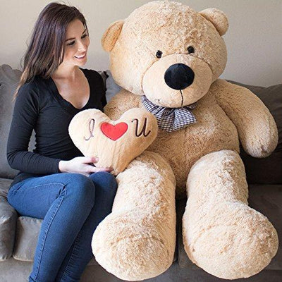 Giant Teddy Bear for your Girlfriend - Unique Romantic Gifts -