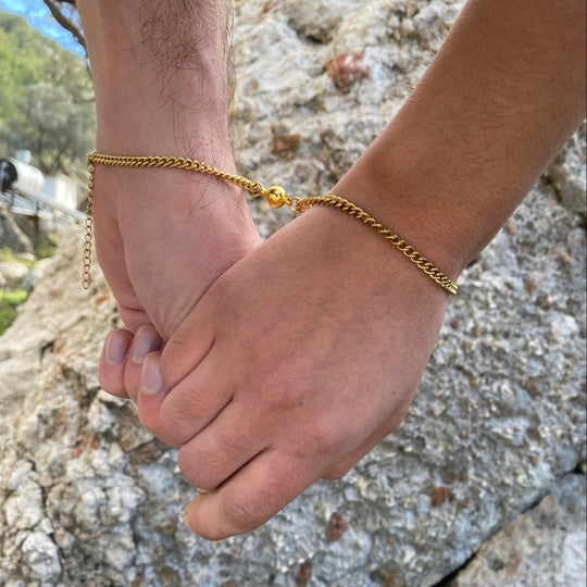 Magnetic Couple Bracelets - Classy - Bracelets2 - Silver